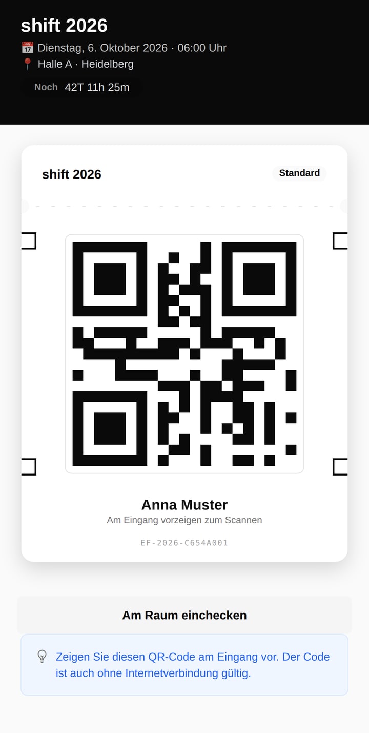 Ticket in der Gäste-App: QR-Code, Name des Gastes, Ticketkennung und der Knopf „Am Raum einchecken"